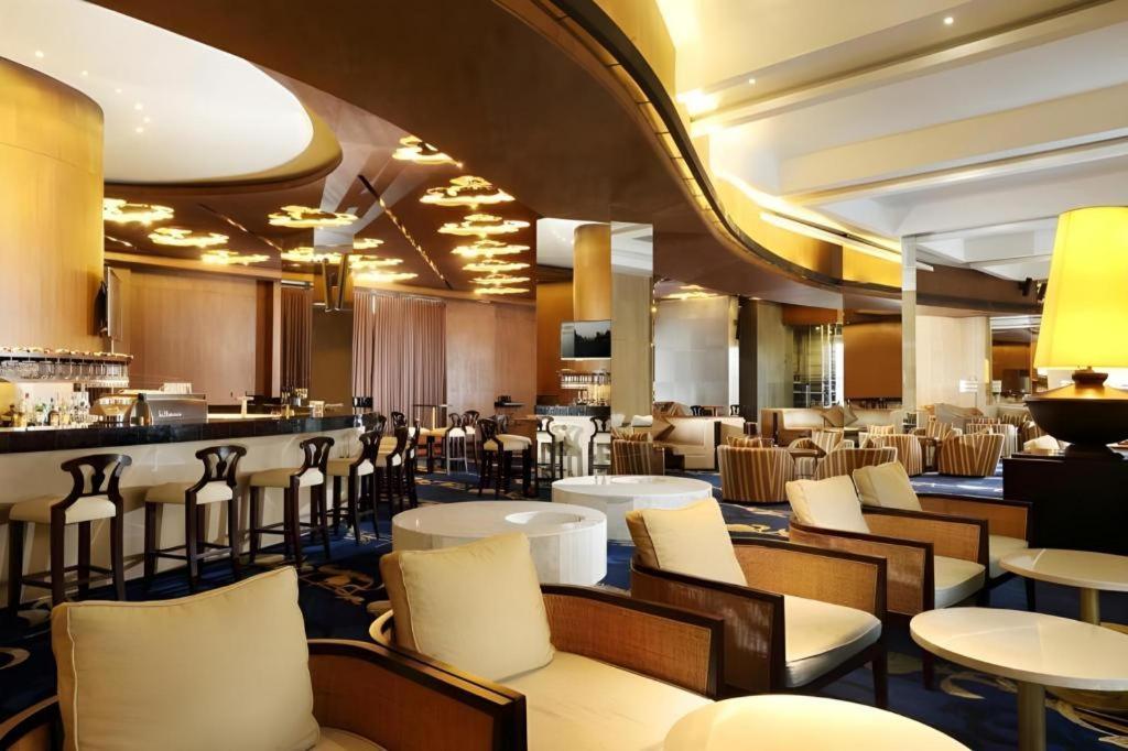 Hotel Tentrem Джокякарта Екстериор снимка