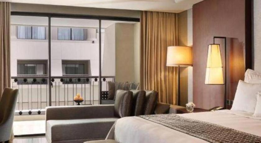 Hotel Tentrem Джокякарта Екстериор снимка